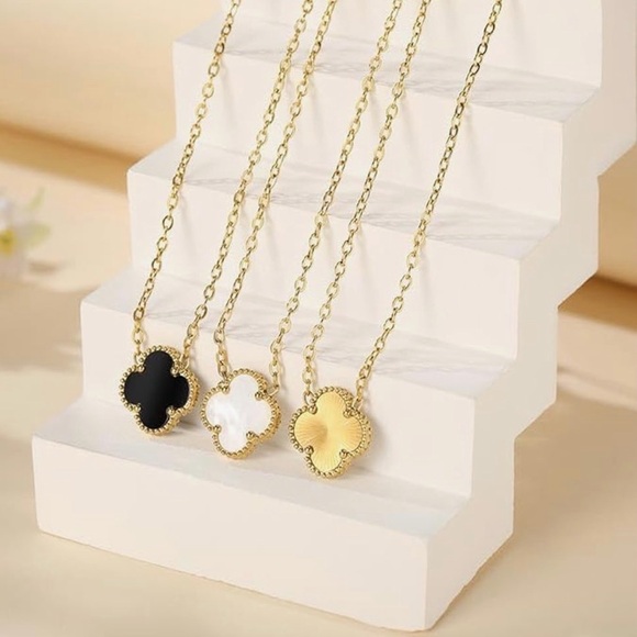 Gold Clover Necklace - Picture 2 of 3